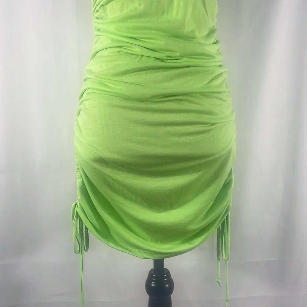 Green, lime Mini dress,Halter scoop neck,self tie ruched sides, Bodycon,Large - Picture 4 of 10